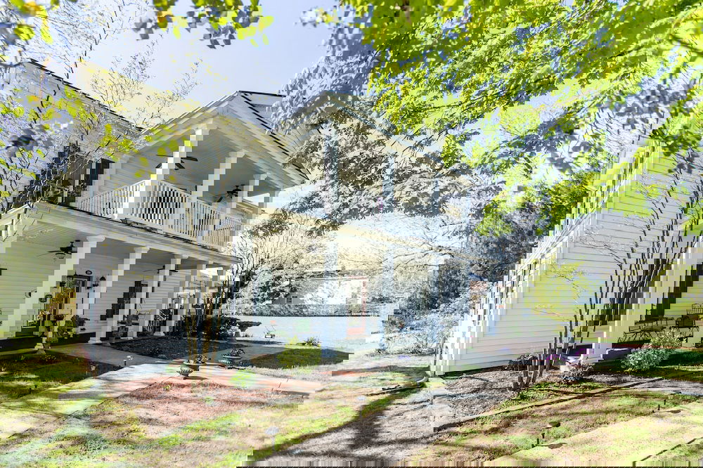 The Babcock House - thumb 2