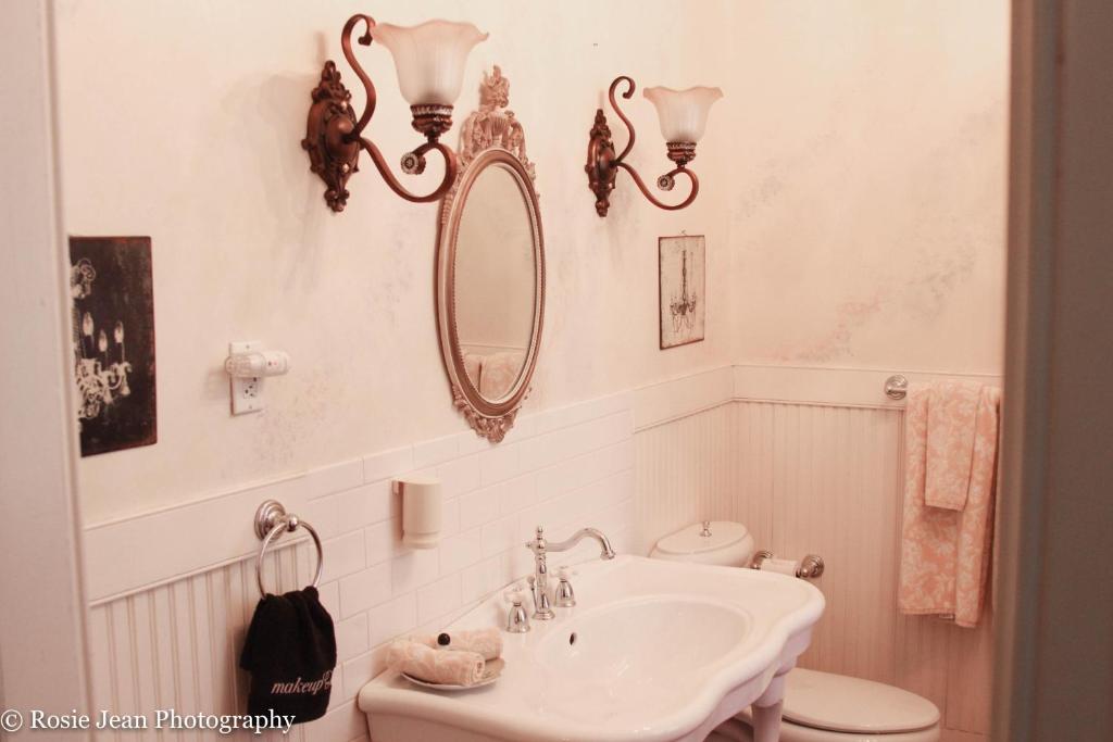 Flowertown Bed & Breakfast - thumb 3