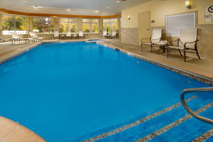 Holiday Inn Express & Suites Schererville, An IHG Hotel - thumb 3
