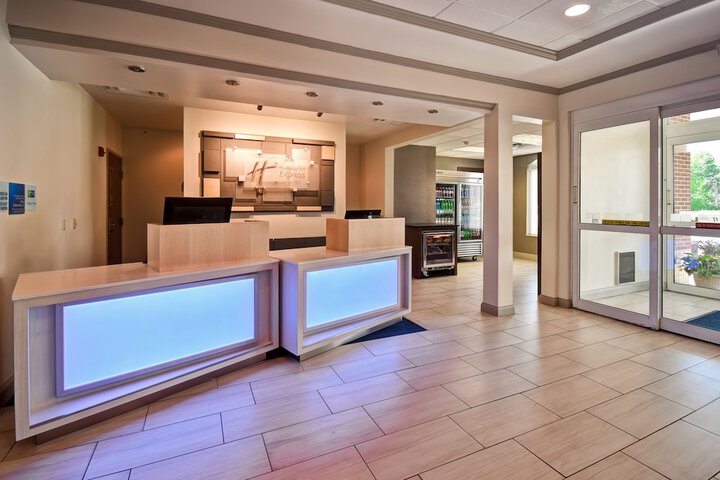 Holiday Inn Express & Suites Schererville, An IHG Hotel - thumb 7