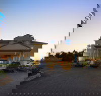 Holiday Inn Express  Suites Wauseon an IHG Hotel - Accommodation Rooms