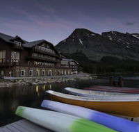 Many Glacier Hotel - Inside the Park - Accommodation Rooms
