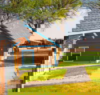 Big Arm Resort - Accommodation Rooms