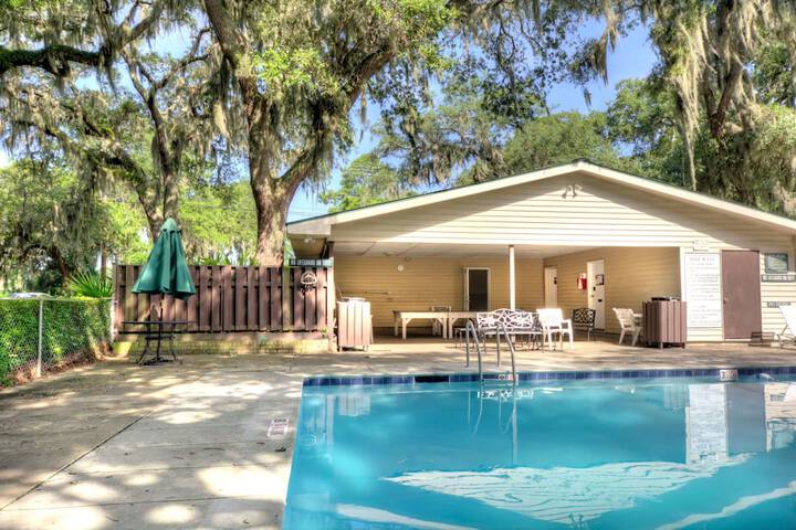 Island Townhouse #E1 By Hodnett Cooper - thumb 4