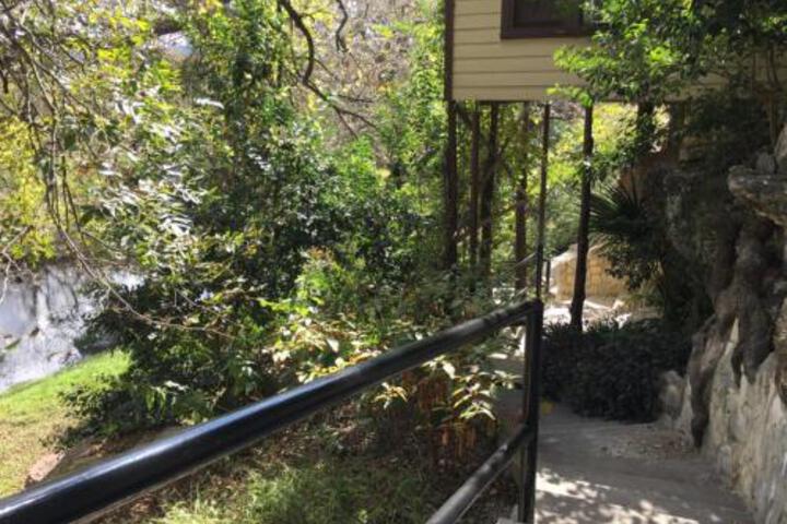 Cliff House - thumb 5