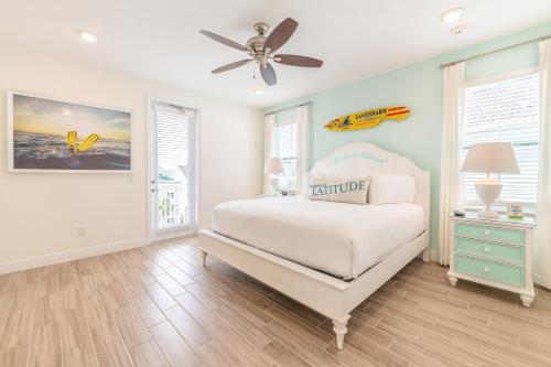 Daily Housekeeping Included Hotel Amenities Near Disney - thumb 4