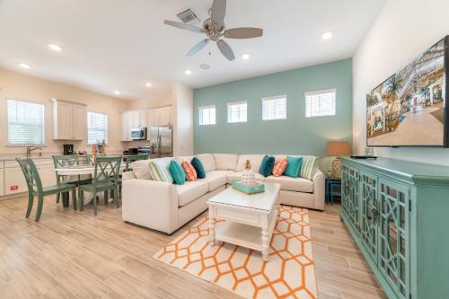 Daily Housekeeping Included Hotel Amenities Near Disney - thumb 0