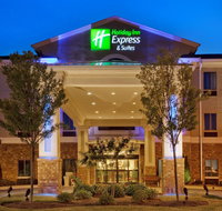 Holiday Inn Express Hotel  Suites Austell Powder Springs - Accommodation Rooms