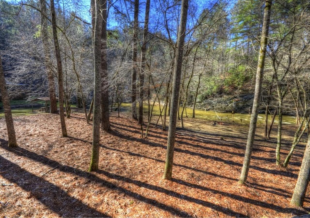 Driftwood Cabin - thumb 3