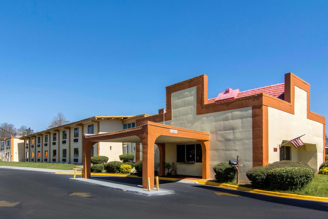 Econo Lodge Forsyth - thumb 0