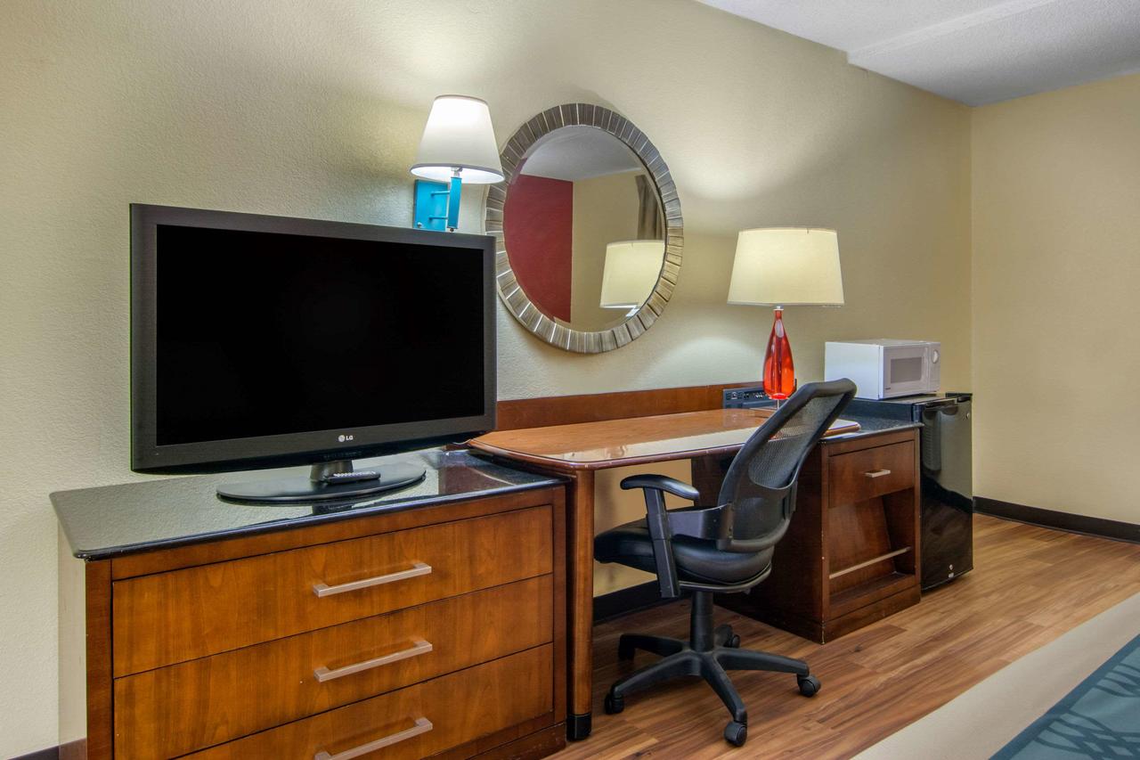 Econo Lodge Forsyth - thumb 27
