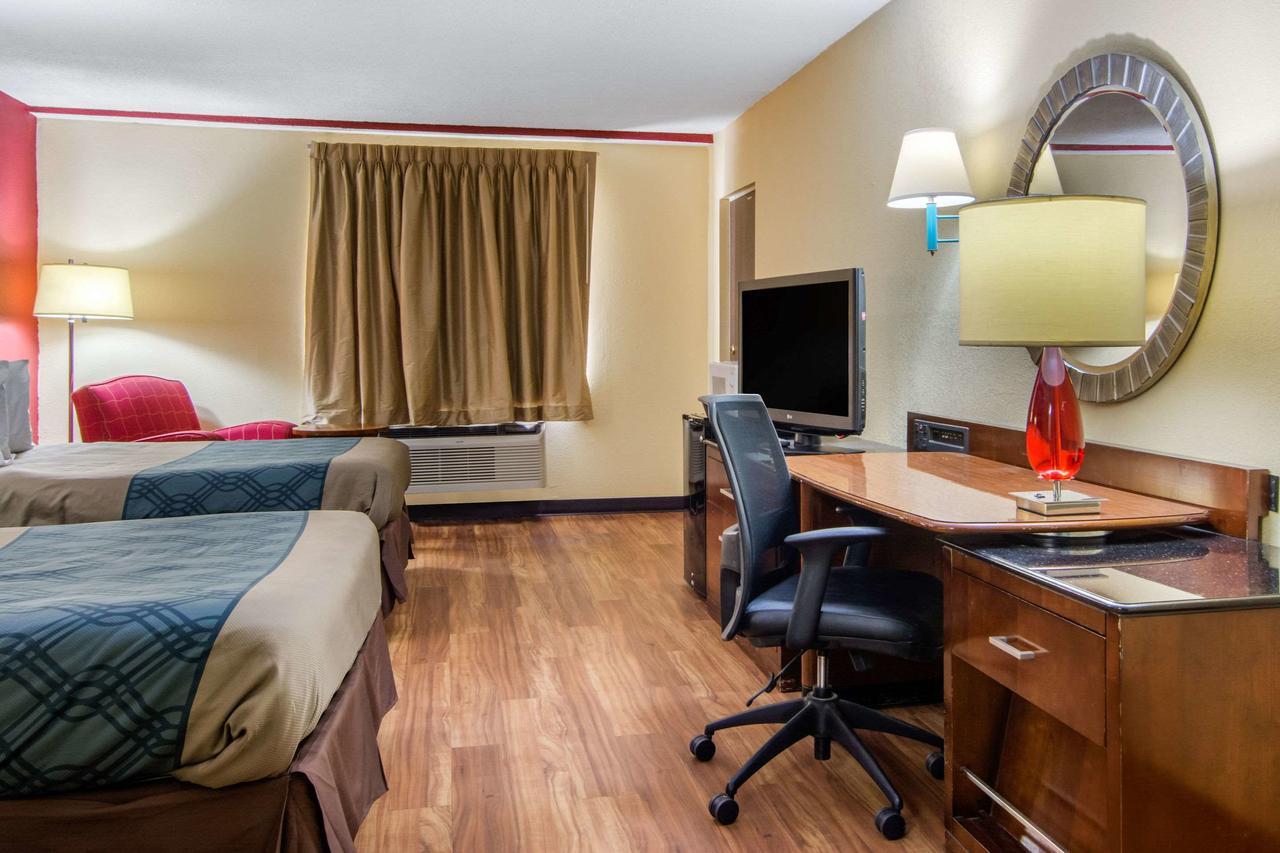 Econo Lodge Forsyth - thumb 10