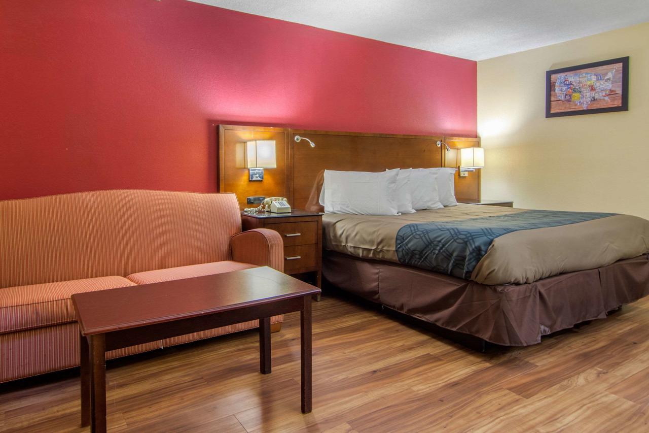 Econo Lodge Forsyth - thumb 20