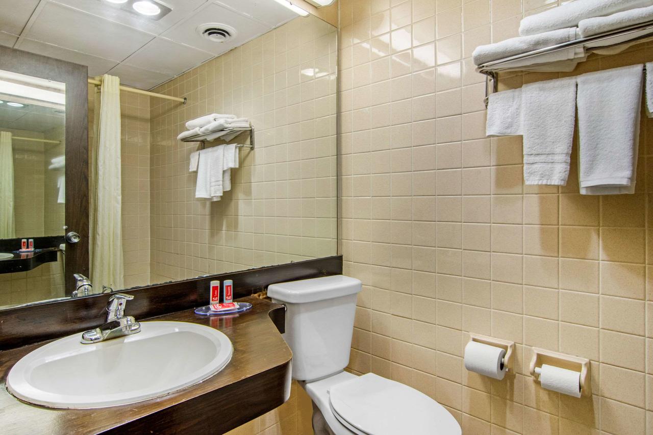 Econo Lodge Forsyth - thumb 6