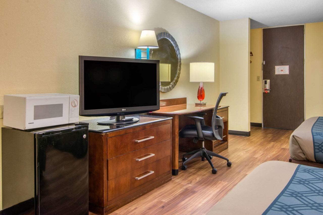 Econo Lodge Forsyth - thumb 12