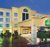 La Quinta by Wyndham Dalton - Accommodation Rooms