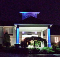 Gateway Inn & Suites - Accommodation Rooms