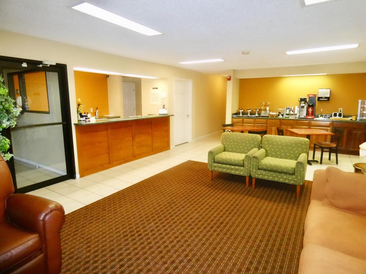 Americas Best Value Inn-Montezuma - thumb 8