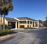 Econo Lodge Cordele - Accommodation Rooms