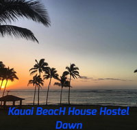 Kauai Beach House Hostel LLC - Accommodation Rooms