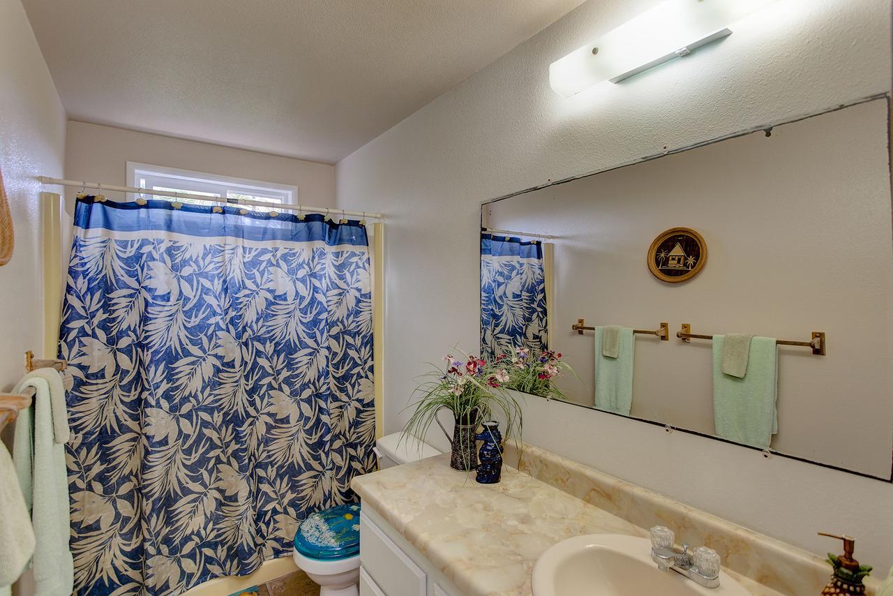 Oceanfront Aloha House - thumb 28