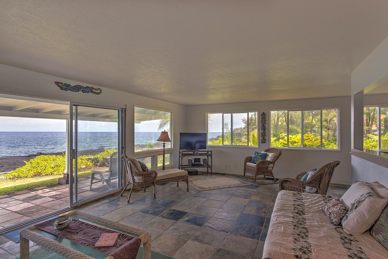Oceanfront Aloha House - thumb 15