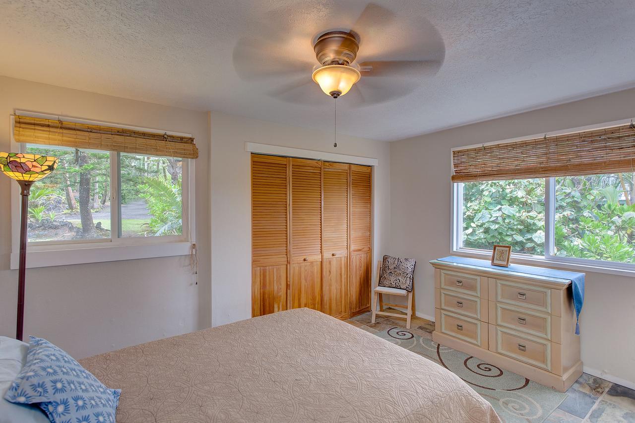 Oceanfront Aloha House - thumb 26