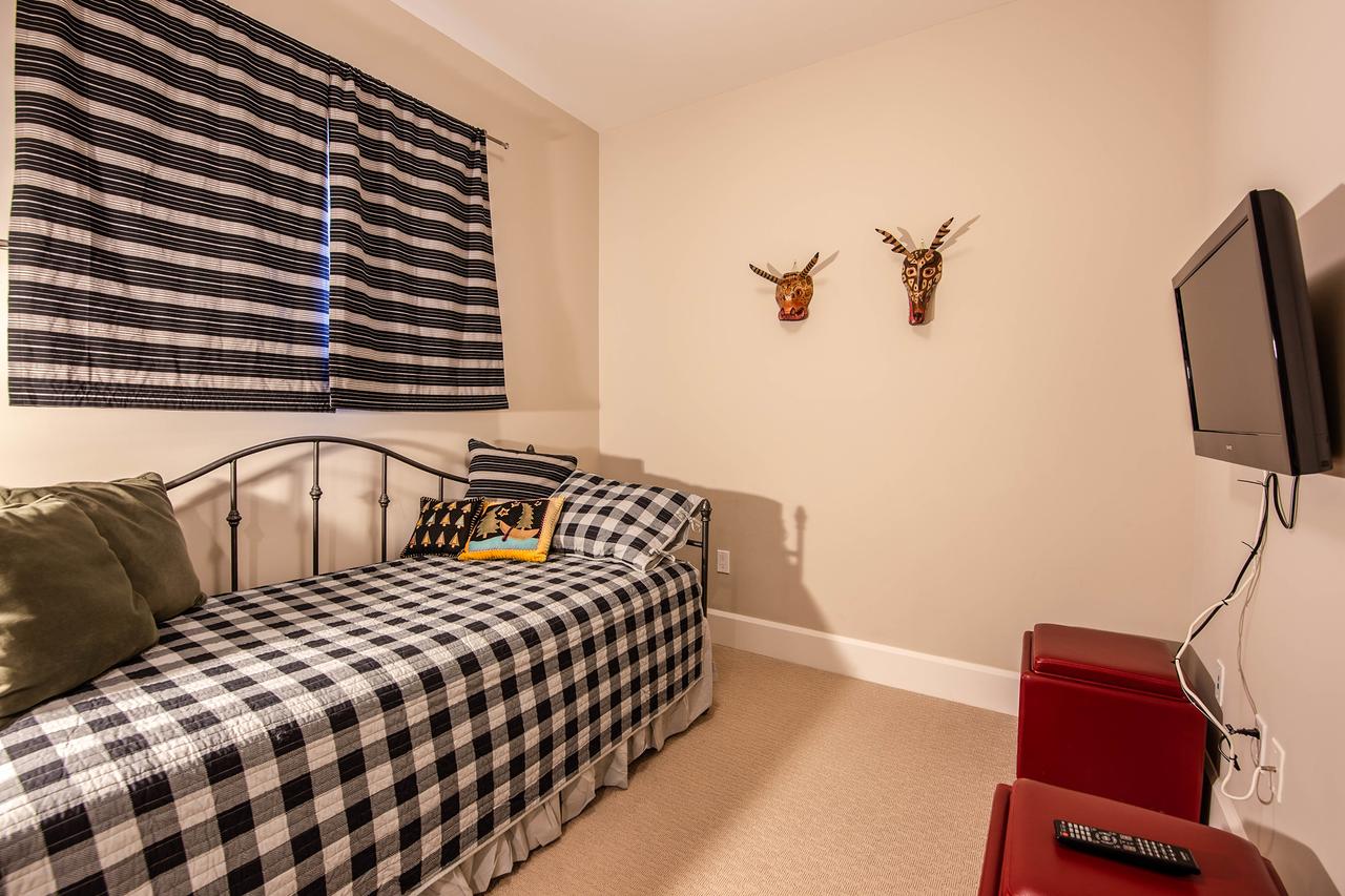 Seasons 7308 - thumb 31