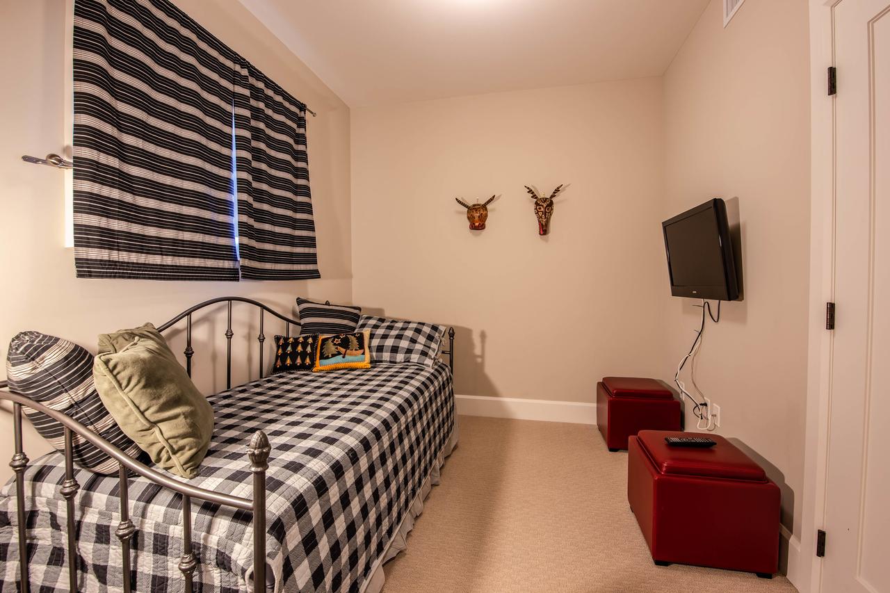 Seasons 7308 - thumb 30