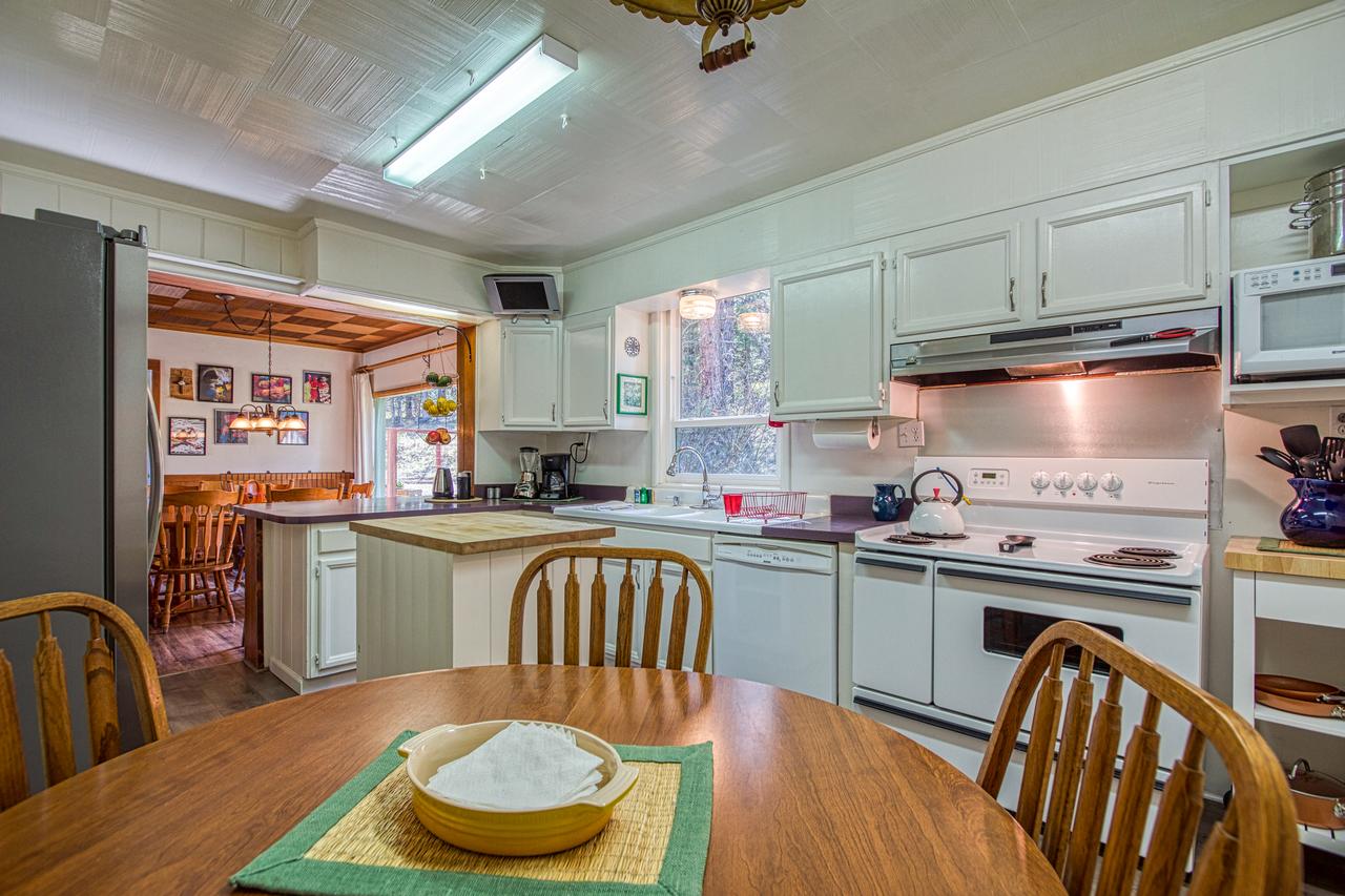 3 Bed 2 Bath Vacation Home In Sandpoint - thumb 10