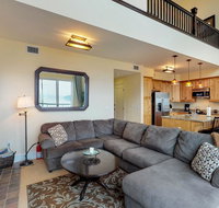 Seasons 331 - Penthouse - Accommodation Rooms