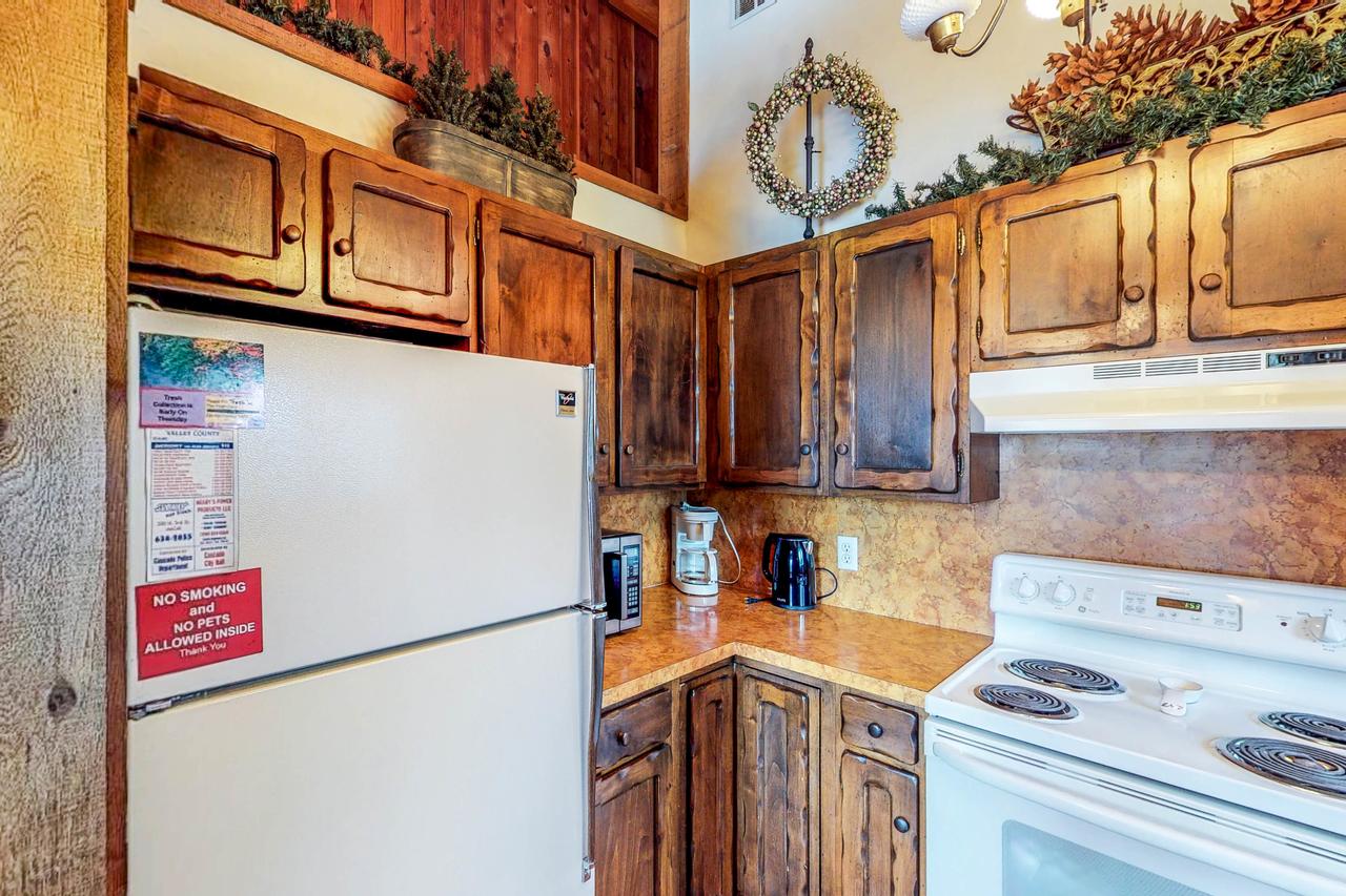 Ponderosa Cabin - thumb 11