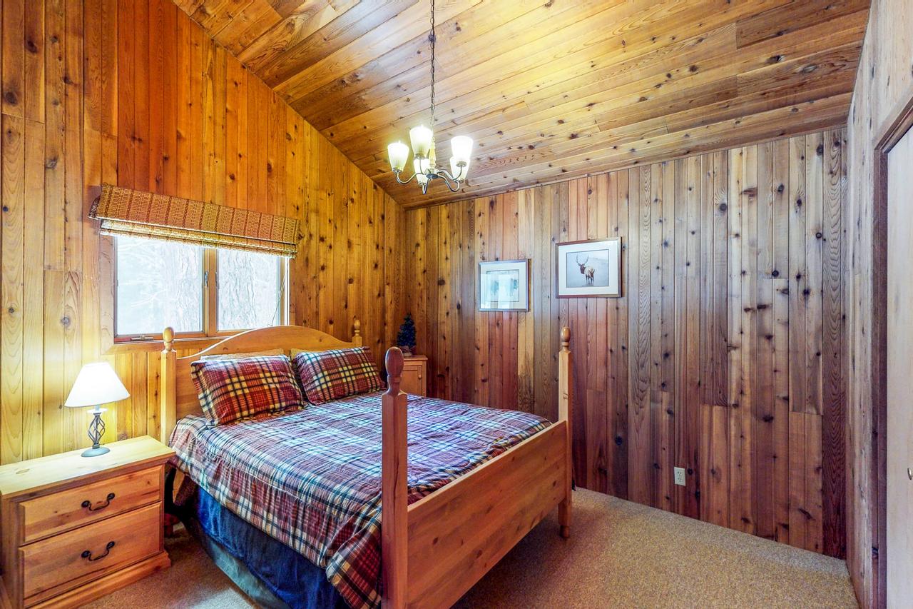 Ponderosa Cabin - thumb 13