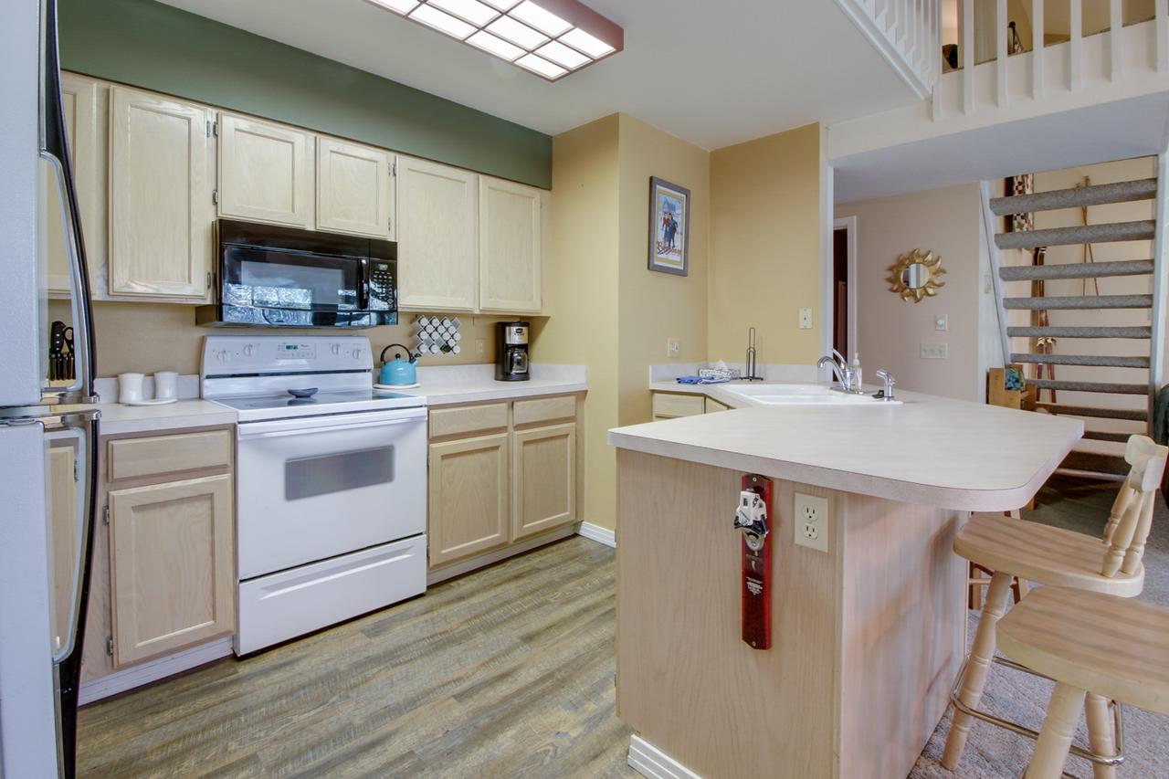 Aspen Village #103 - thumb 4