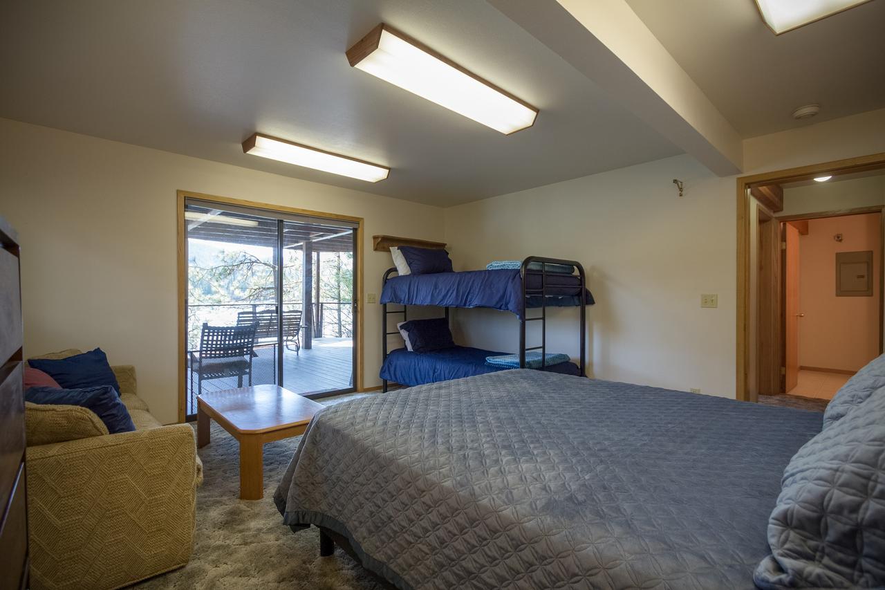 3 Bed 2 Bath Vacation Home In Lake Coeur D'Alene - thumb 17