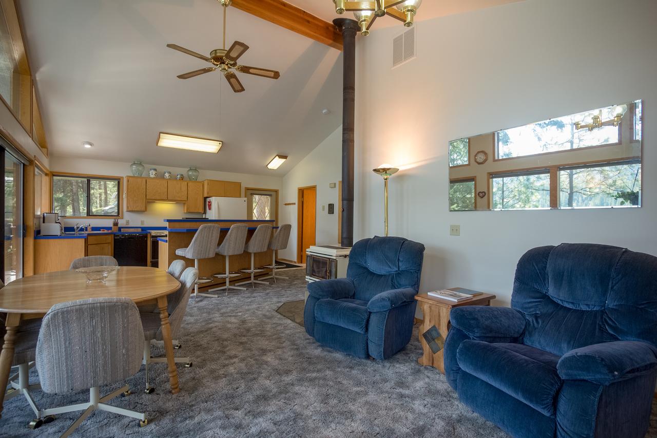 3 Bed 2 Bath Vacation Home In Lake Coeur D'Alene - thumb 8