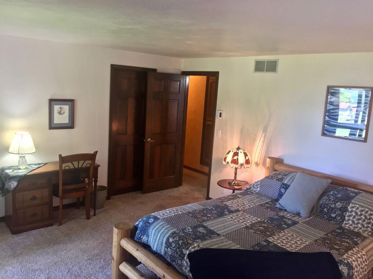 The Great Outdoors - 434 E. Patterson Ave. - thumb 17