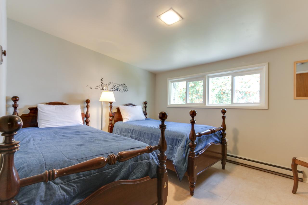 Pend Oreille Lakeshore Retreat - thumb 9