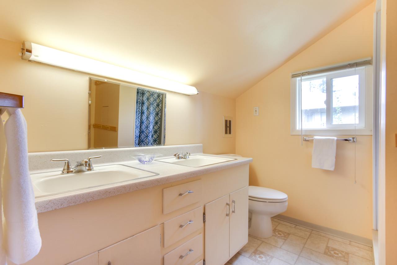 Pend Oreille Lakeshore Retreat - thumb 26