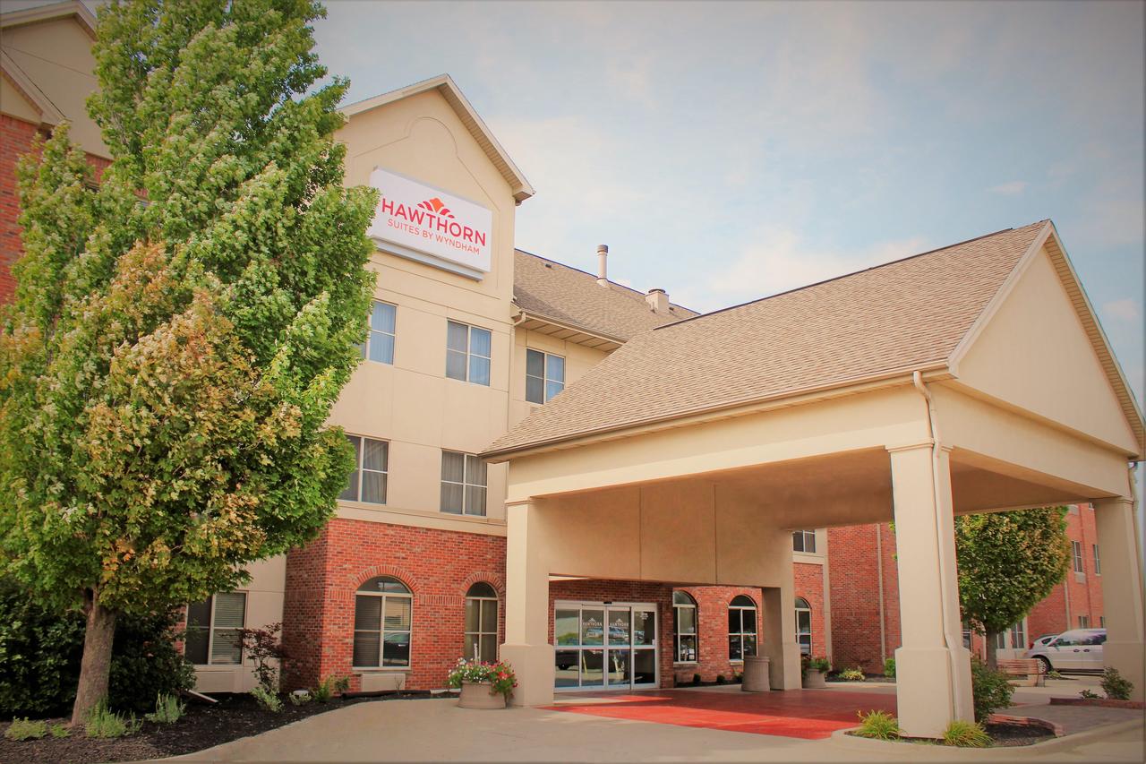 Hawthorn Suites Bloomington - thumb 0