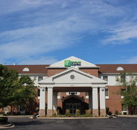 Holiday Inn Express Hotel  Suites Chicago-Algonquin - Accommodation Rooms