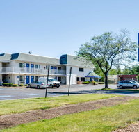 Motel 6 Chicago O'Hare - Schiller Park - Accommodation Rooms