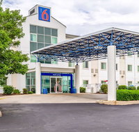 Motel 6 St Louis East-Caseyville - Accommodation Rooms