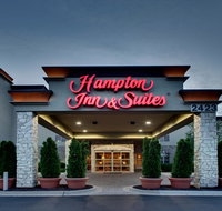 Hampton Inn  Suites Chicago/Aurora - Accommodation Rooms