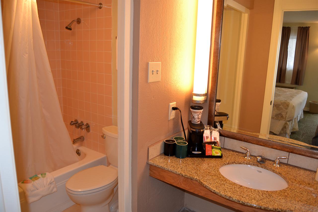 Cascades Inn - thumb 23