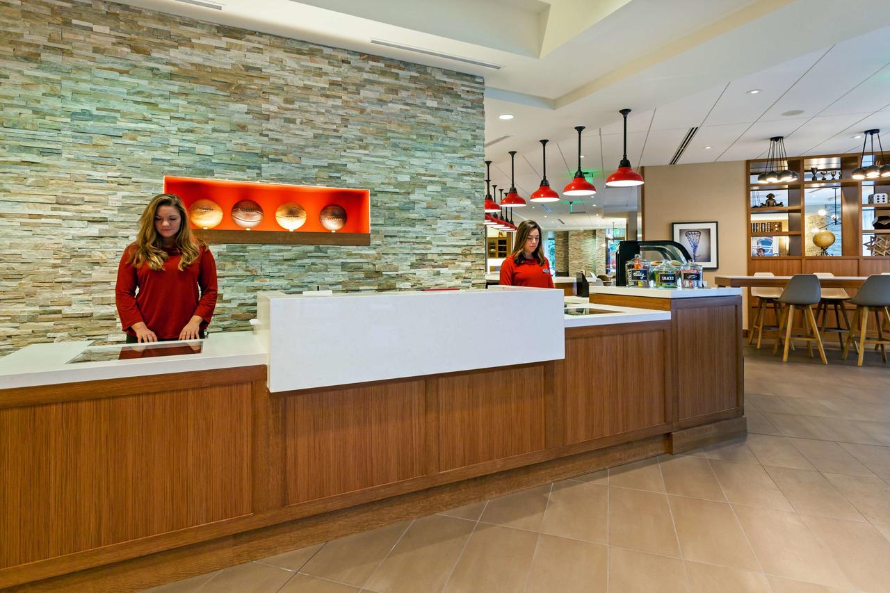 Hyatt Place Bloomington Indiana - thumb 12