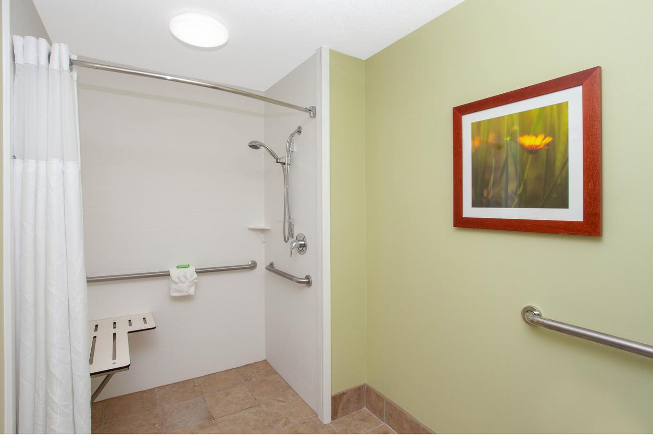 Wyndham Garden Fort Wayne - thumb 31