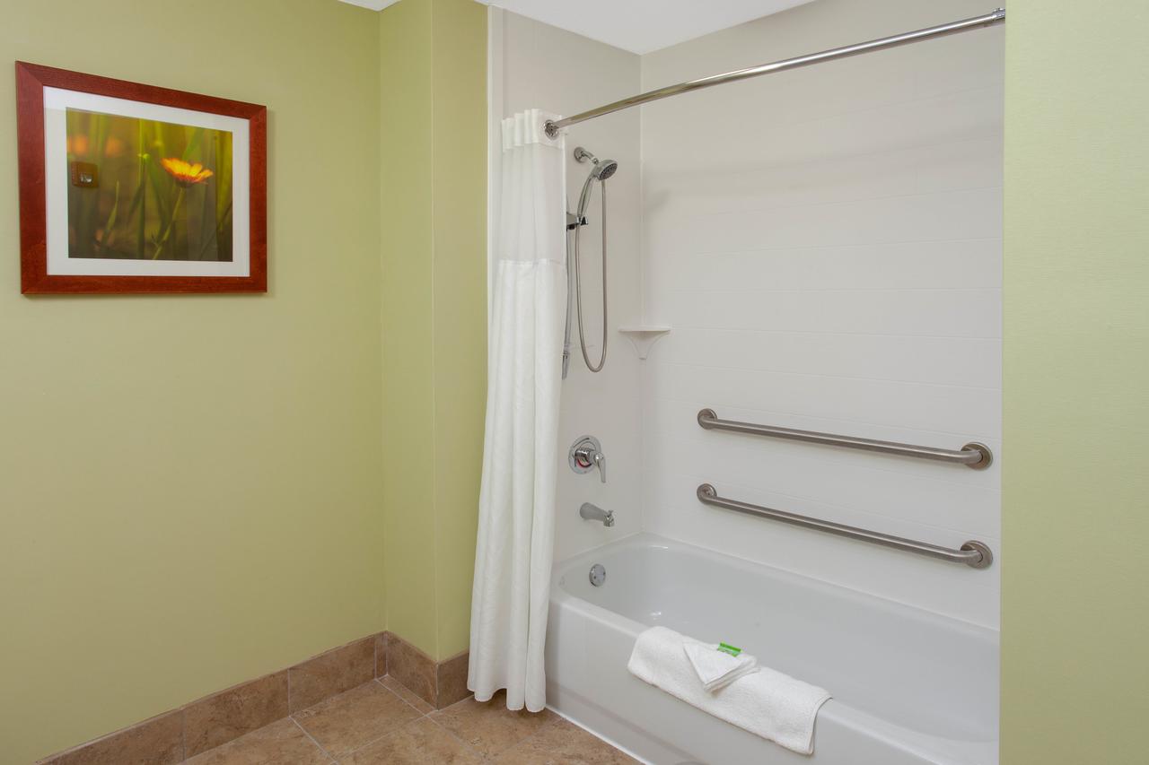 Wyndham Garden Fort Wayne - thumb 30