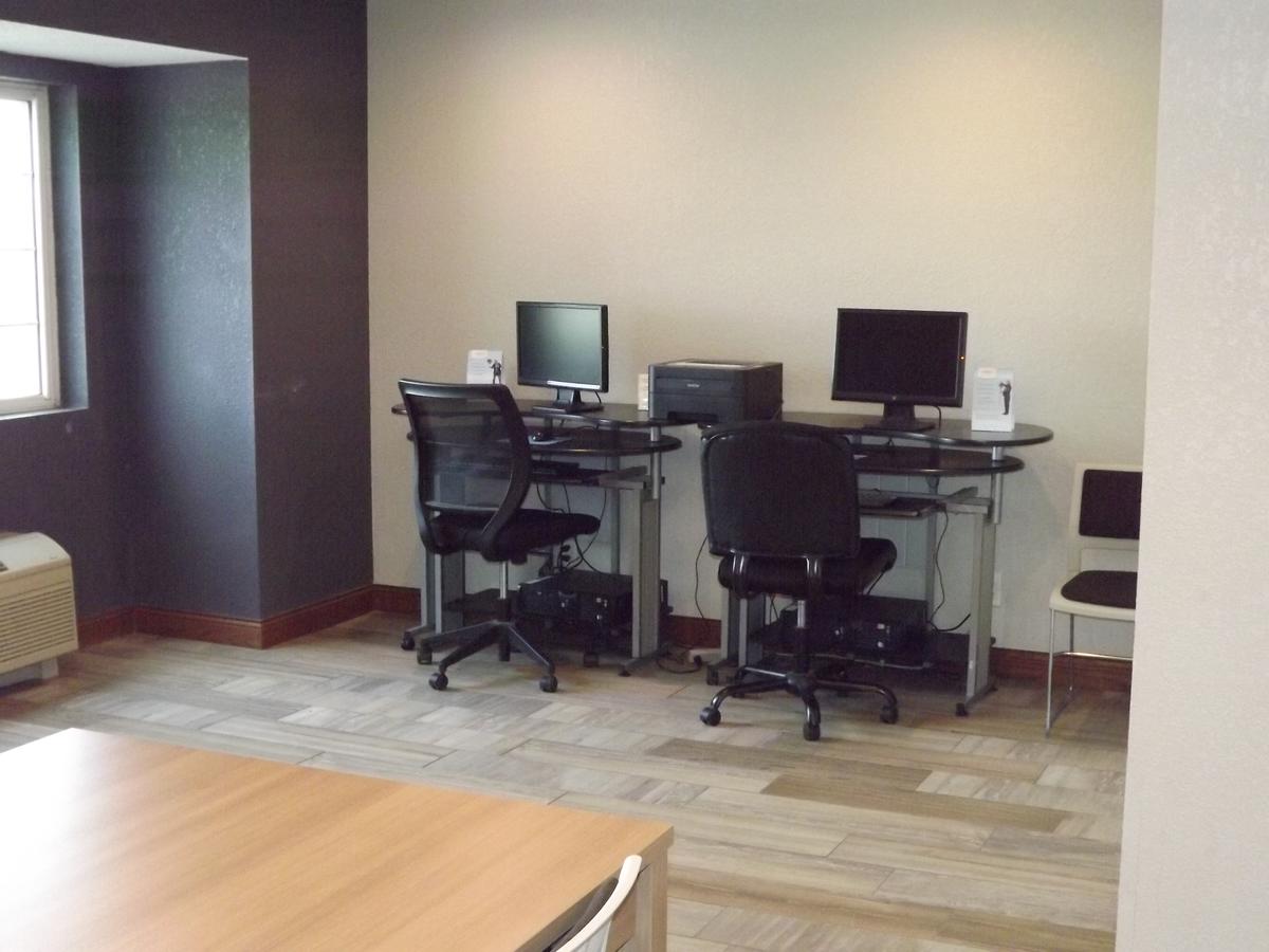 MICROTEL Inn And Suites - Ames - thumb 15