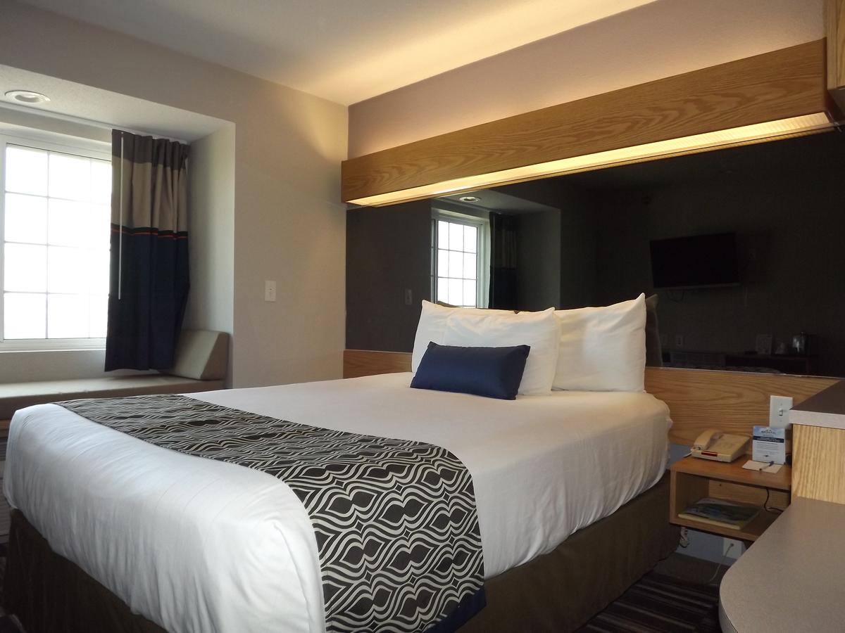 MICROTEL Inn And Suites - Ames - thumb 25